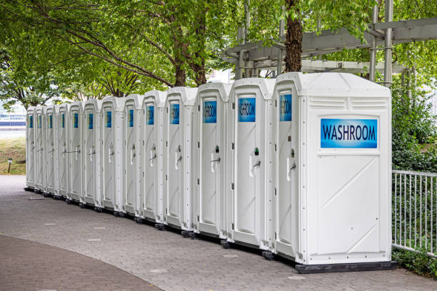 Best Emergency porta potty rental  in Leola, PA